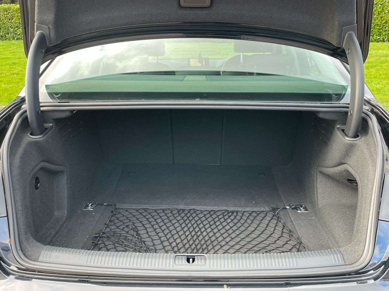 2017 AUDI A4 2017 AUDI A4