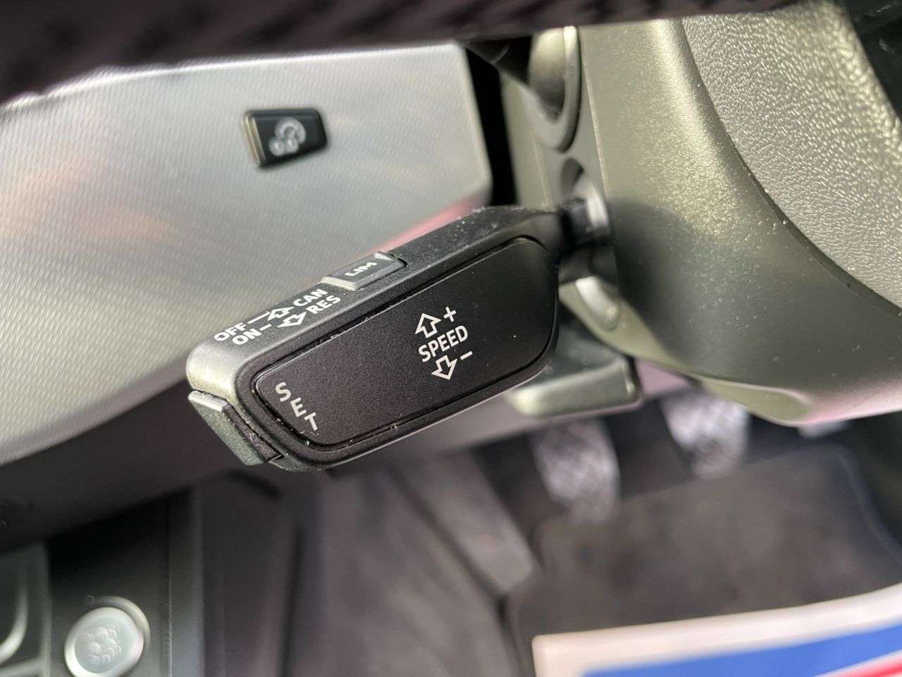 2017 AUDI A4 2017 AUDI A4