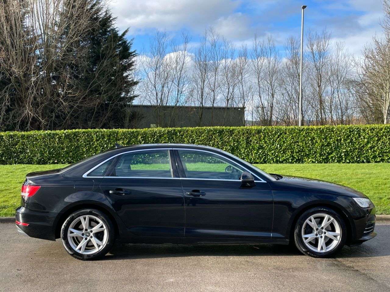 2017 AUDI A4 2017 AUDI A4