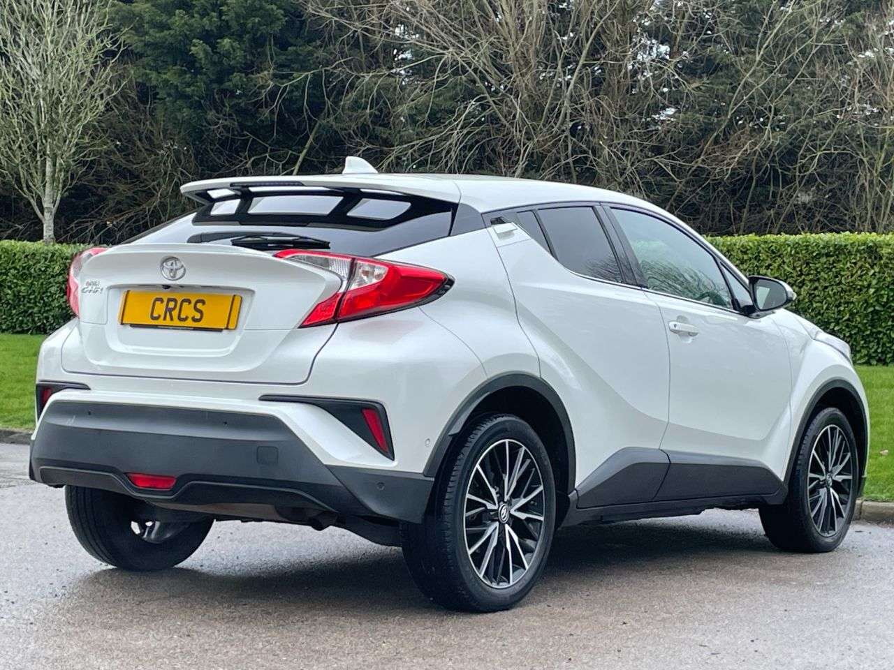 A 2017 TOYOTA C-HR 1.2 VVT-i Excel SUV 5dr Petrol Manual Euro 6 (s/s) (115 ps) * REVERSING CAM A 2017 TOYOTA C-HR 1.2 VVT-i Excel SUV 5dr Petrol Manual Euro 6 (s/s) (115 ps) * REVERSING CAM
