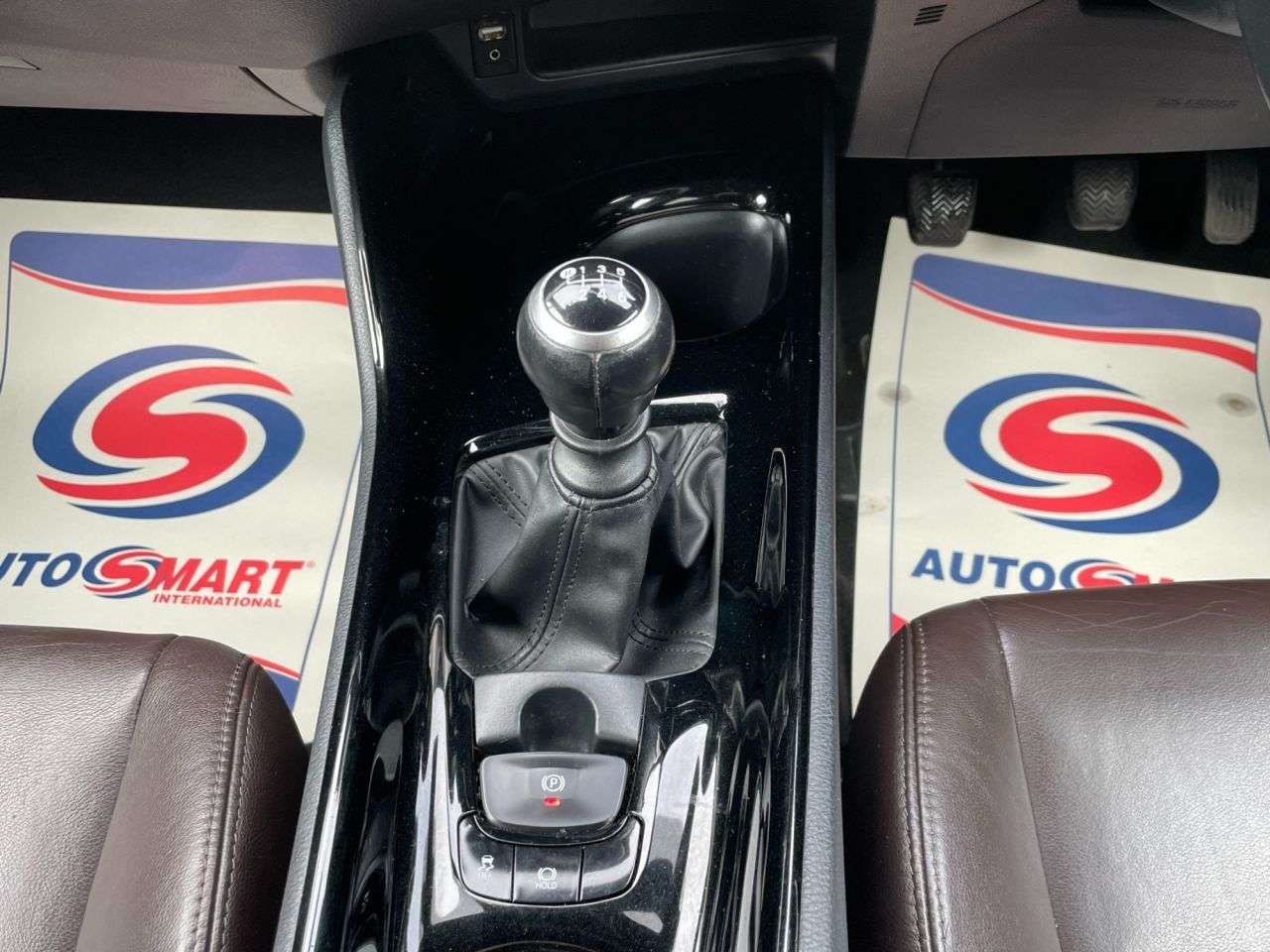 2017 TOYOTA C-HR 2017 TOYOTA C-HR