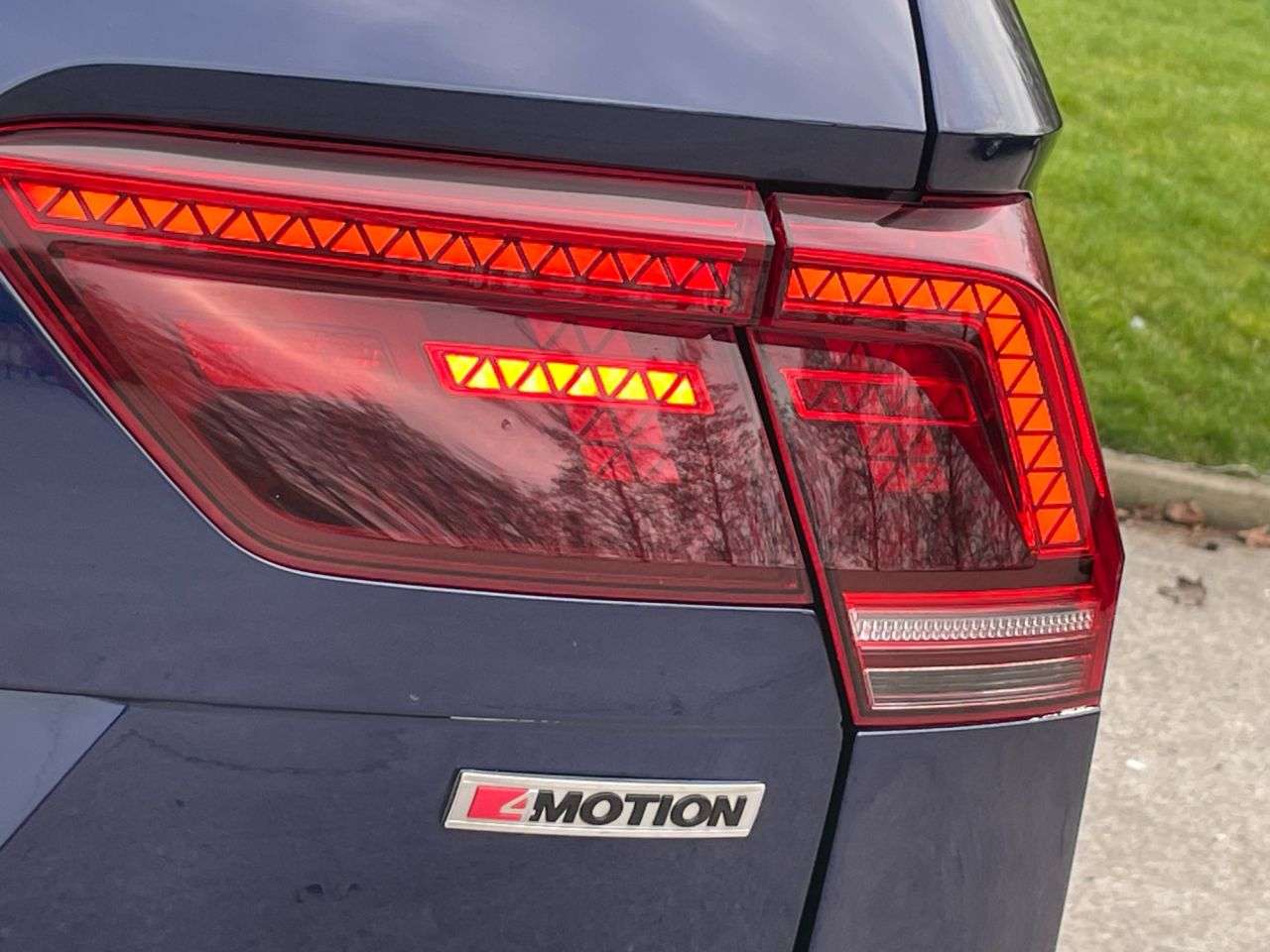 2018 VOLKSWAGEN TIGUAN 2018 VOLKSWAGEN TIGUAN