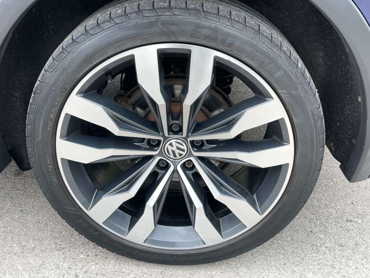 2018 VOLKSWAGEN TIGUAN 2018 VOLKSWAGEN TIGUAN