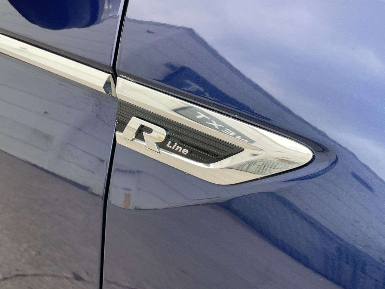 2018 VOLKSWAGEN TIGUAN 2018 VOLKSWAGEN TIGUAN