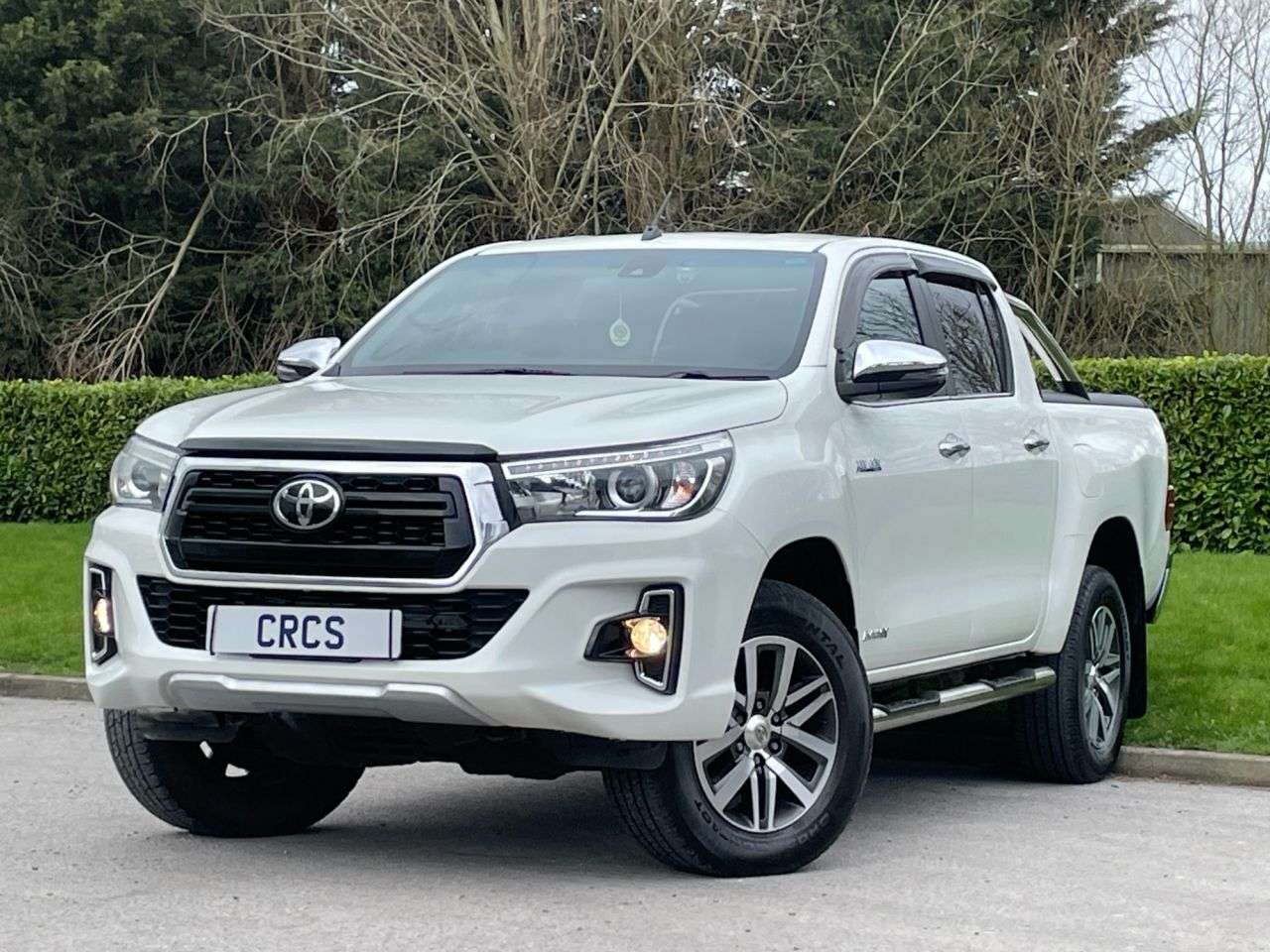 A 2018 TOYOTA HI-LUX 2.4 D-4D Invincible X Pickup Double Cab 4dr Diesel Auto 4WD Euro 6 (TSS, 3. A 2018 TOYOTA HI-LUX 2.4 D-4D Invincible X Pickup Double Cab 4dr Diesel Auto 4WD Euro 6 (TSS, 3.