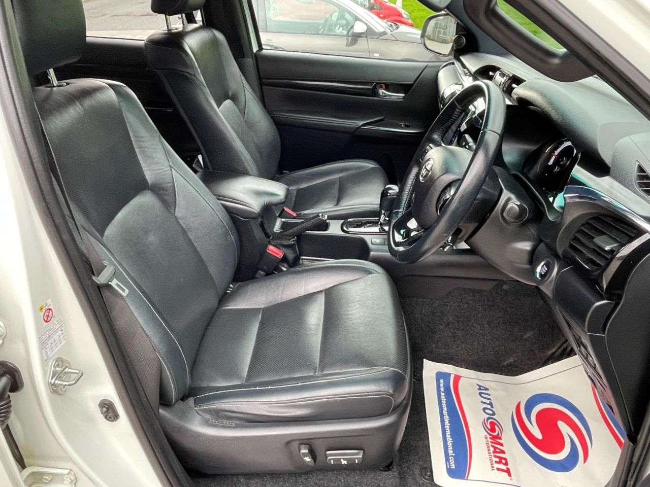 2018 TOYOTA HI-LUX 2018 TOYOTA HI-LUX