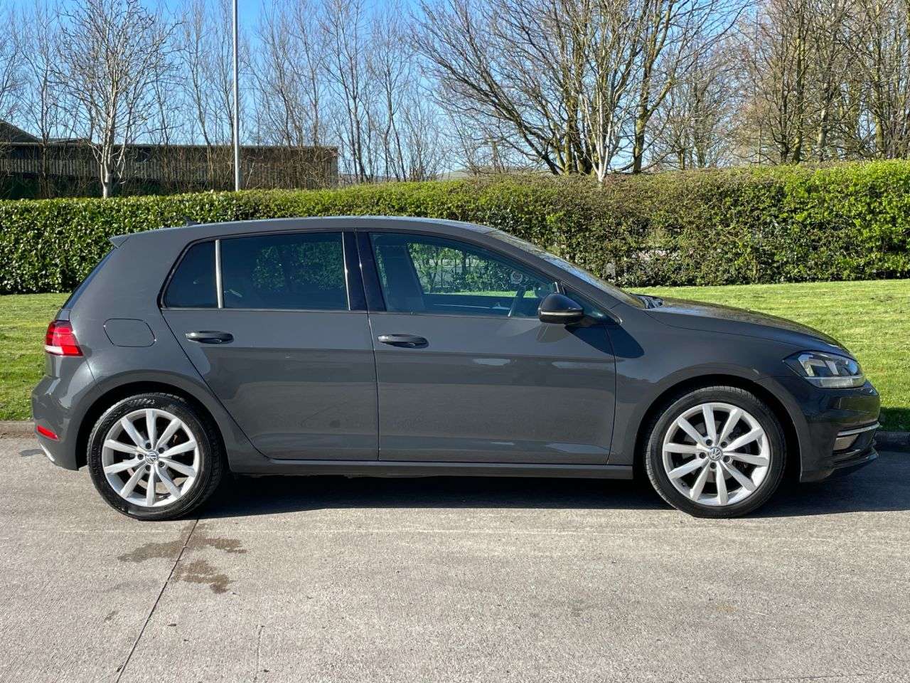 2019 VOLKSWAGEN GOLF 2019 VOLKSWAGEN GOLF