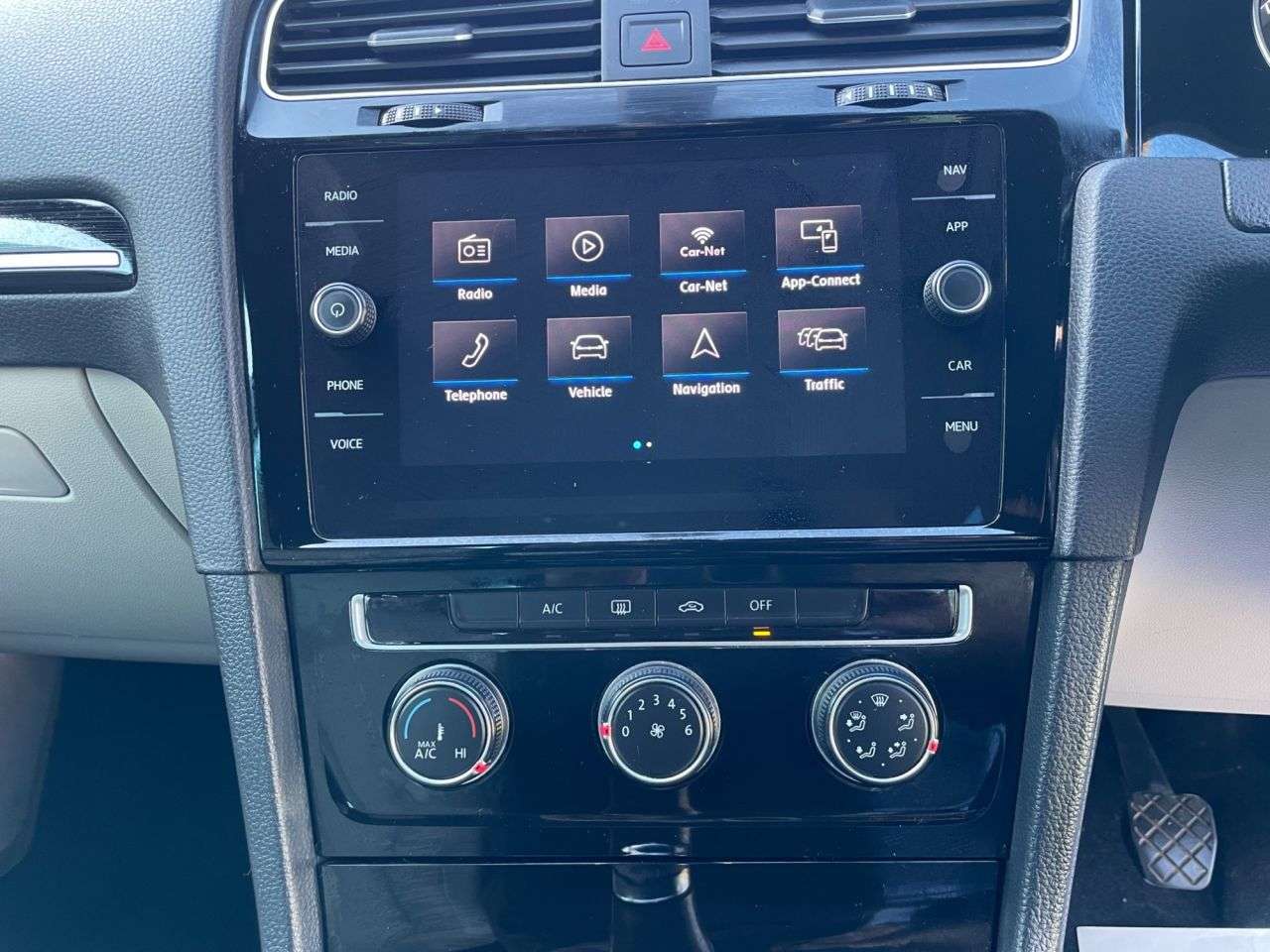 2019 VOLKSWAGEN GOLF 2019 VOLKSWAGEN GOLF