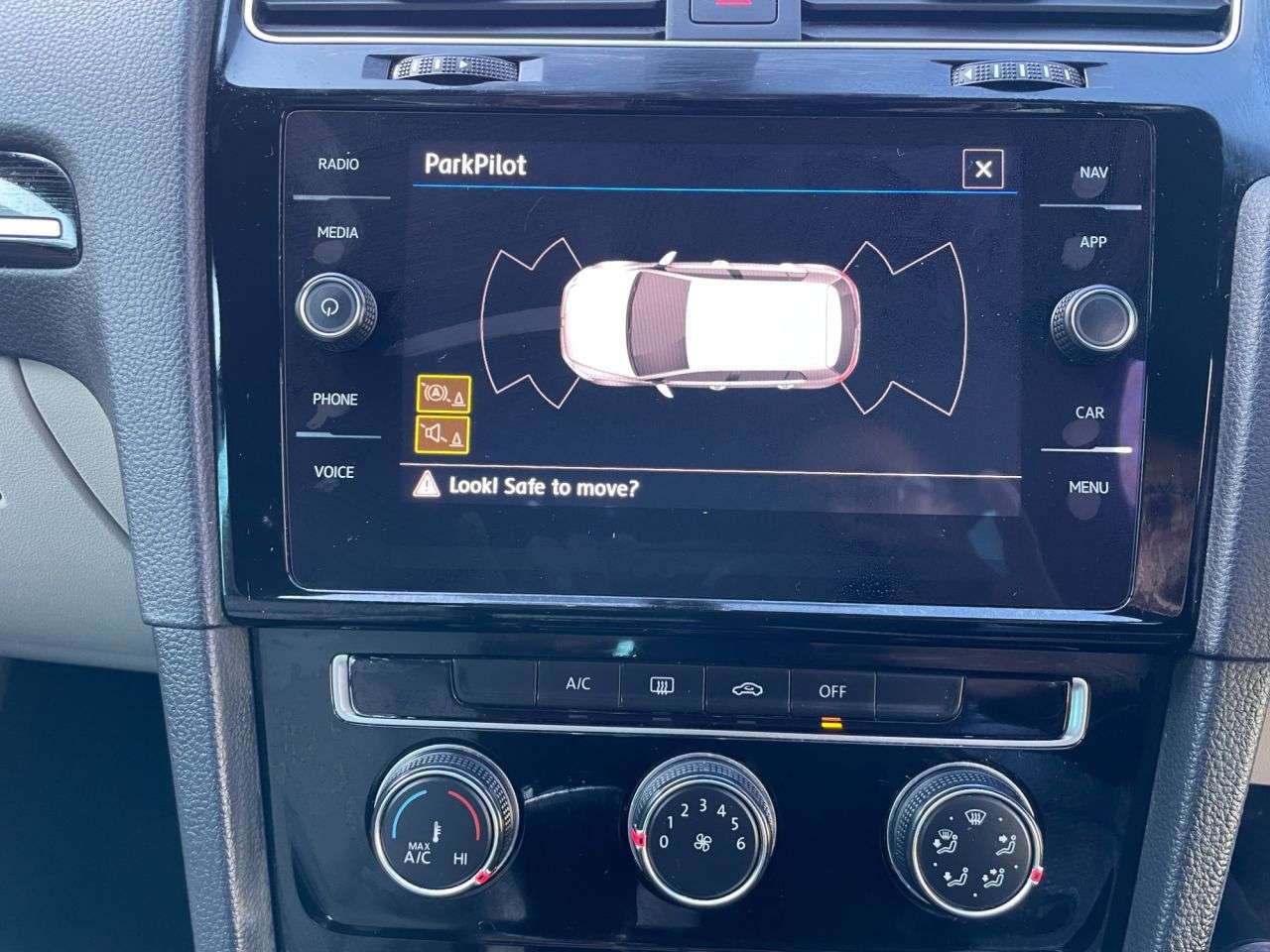 2019 VOLKSWAGEN GOLF 2019 VOLKSWAGEN GOLF