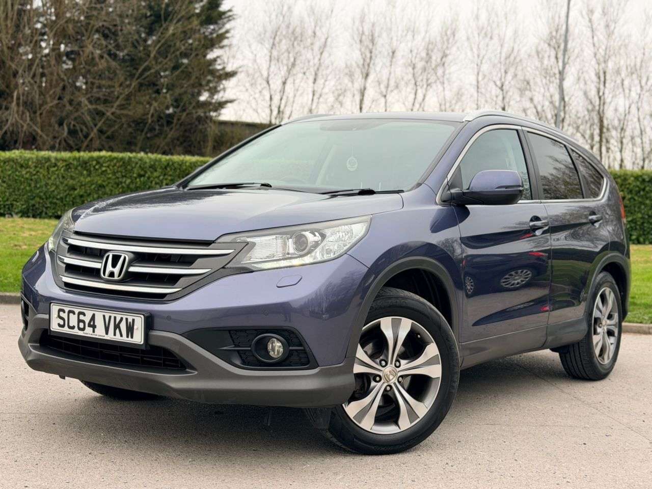 A 2015 HONDA CR-V 2.0 i-VTEC SR SUV 5dr Petrol Manual 4WD Euro 5 (s/s) (155 ps) A 2015 HONDA CR-V 2.0 i-VTEC SR SUV 5dr Petrol Manual 4WD Euro 5 (s/s) (155 ps)