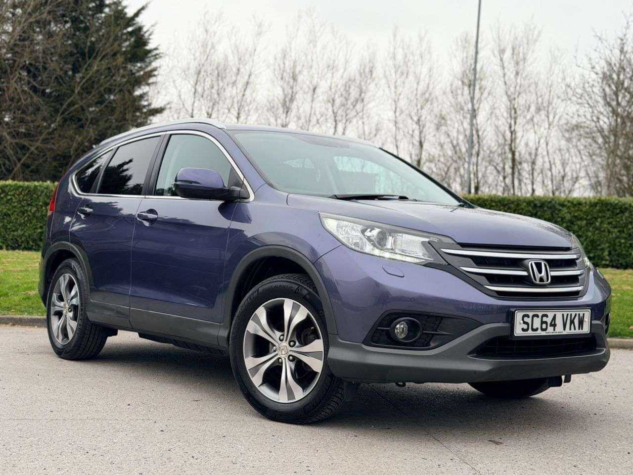 A 2015 HONDA CR-V 2.0 i-VTEC SR SUV 5dr Petrol Manual 4WD Euro 5 (s/s) (155 ps) A 2015 HONDA CR-V 2.0 i-VTEC SR SUV 5dr Petrol Manual 4WD Euro 5 (s/s) (155 ps)