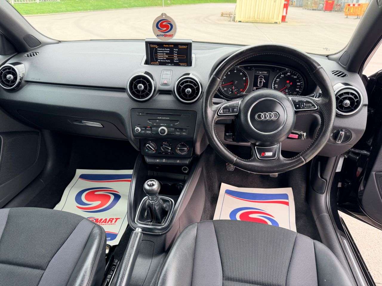 2015 AUDI A1 2015 AUDI A1