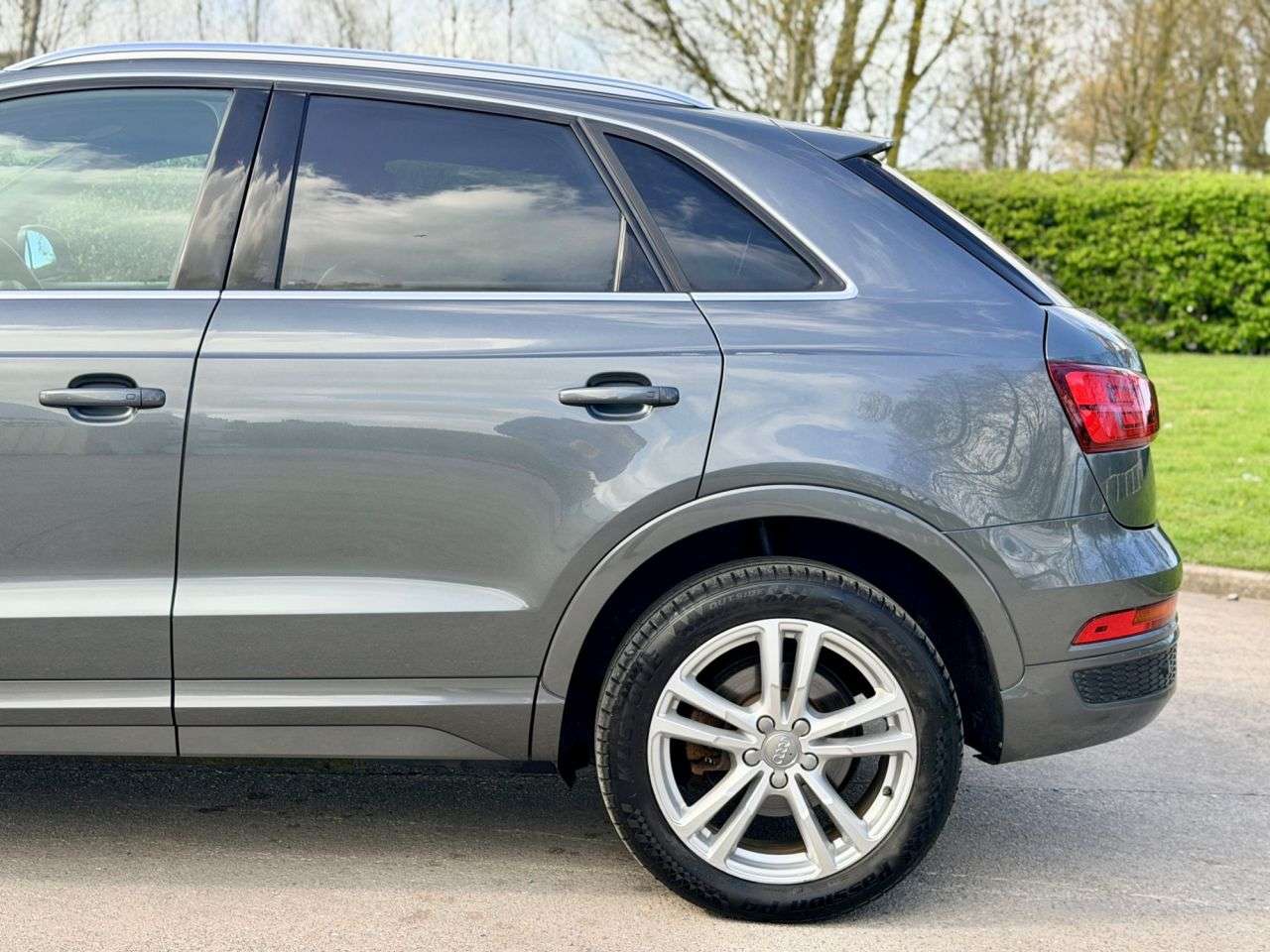 2017 AUDI Q3 2017 AUDI Q3