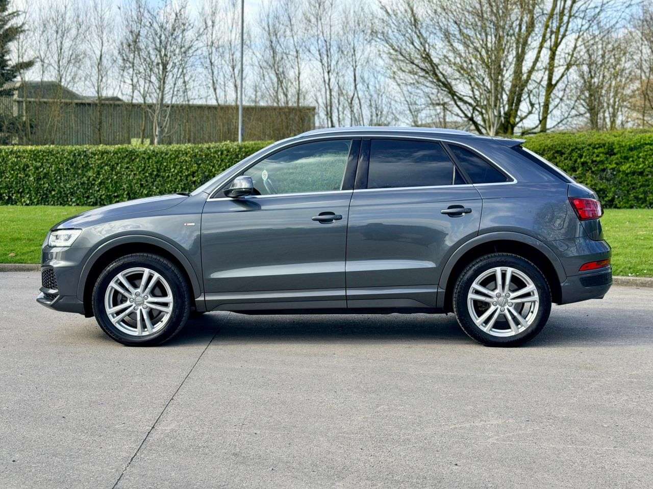 2017 AUDI Q3 2017 AUDI Q3