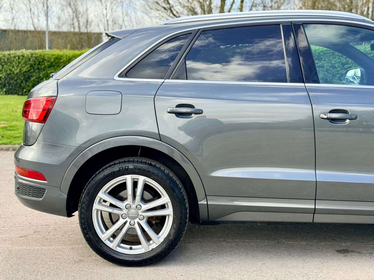 2017 AUDI Q3 2017 AUDI Q3