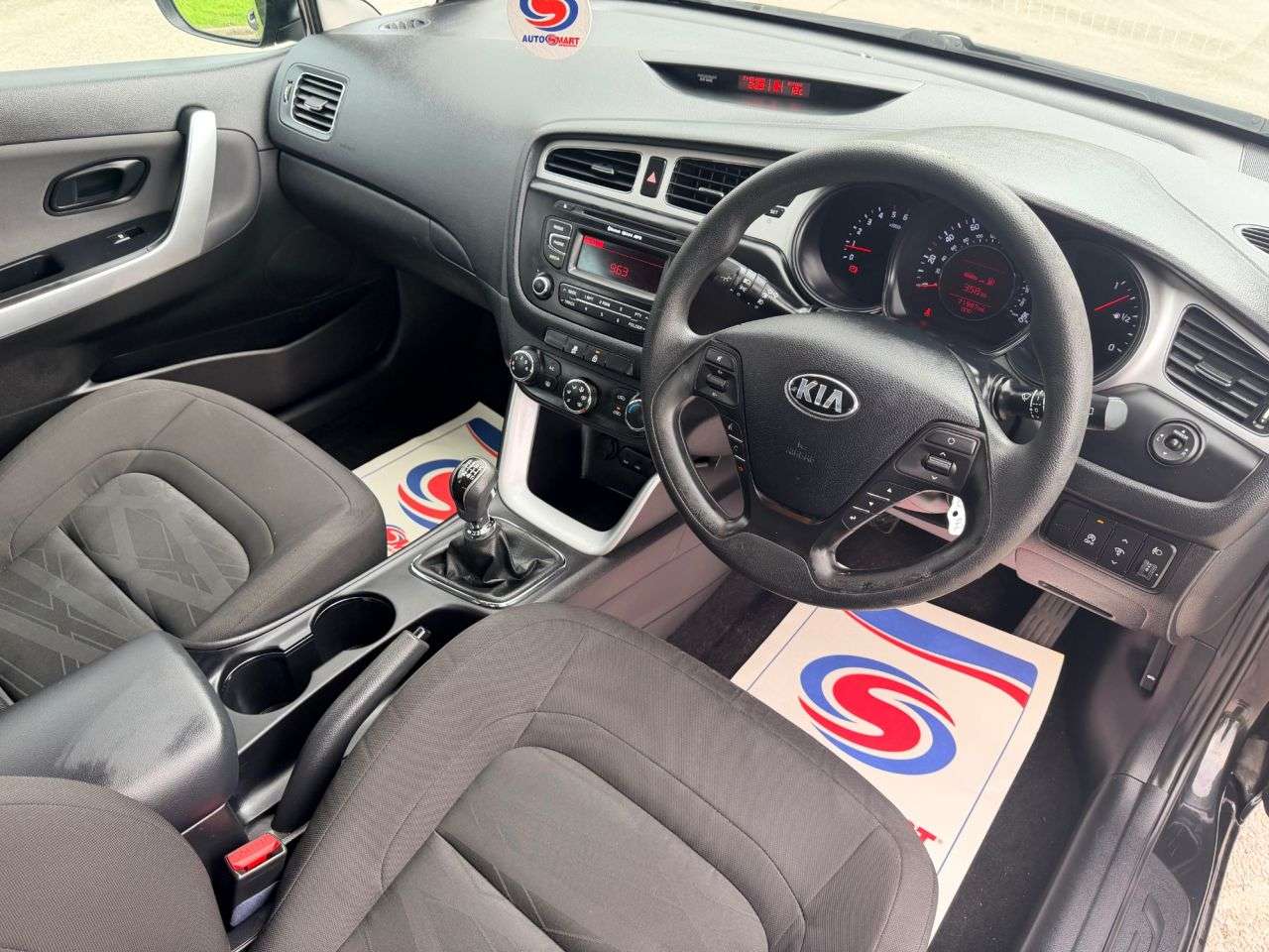 2016 KIA RIO 2016 KIA RIO