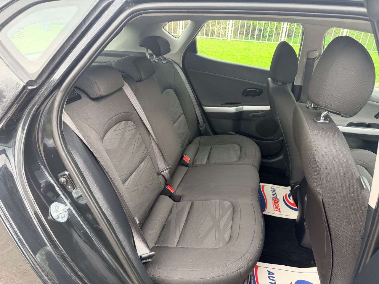 2016 KIA RIO 2016 KIA RIO