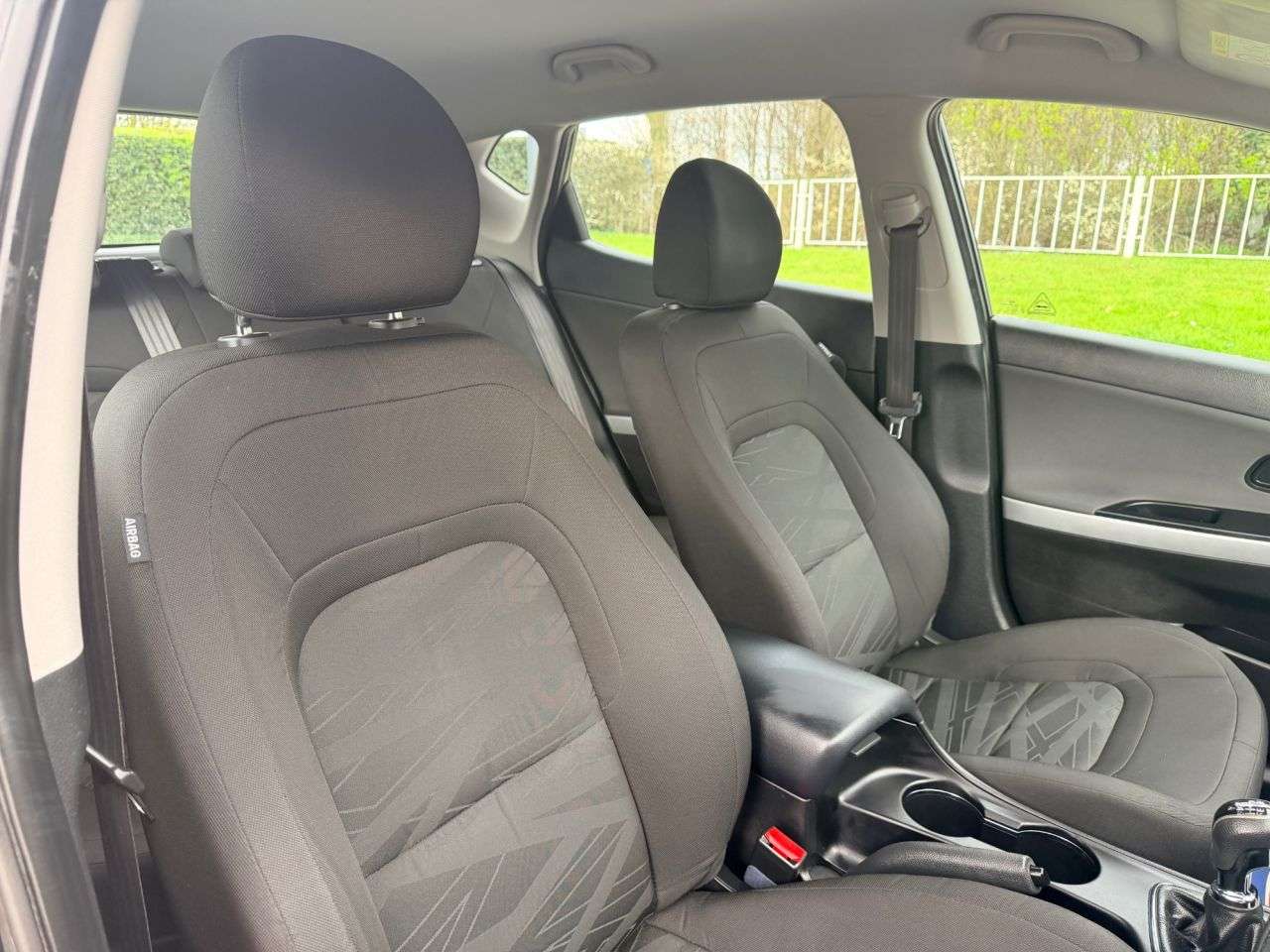 2016 KIA RIO 2016 KIA RIO