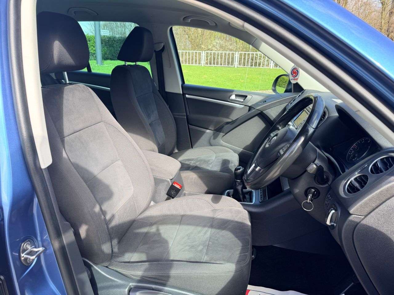 2014 VOLKSWAGEN TIGUAN 2014 VOLKSWAGEN TIGUAN