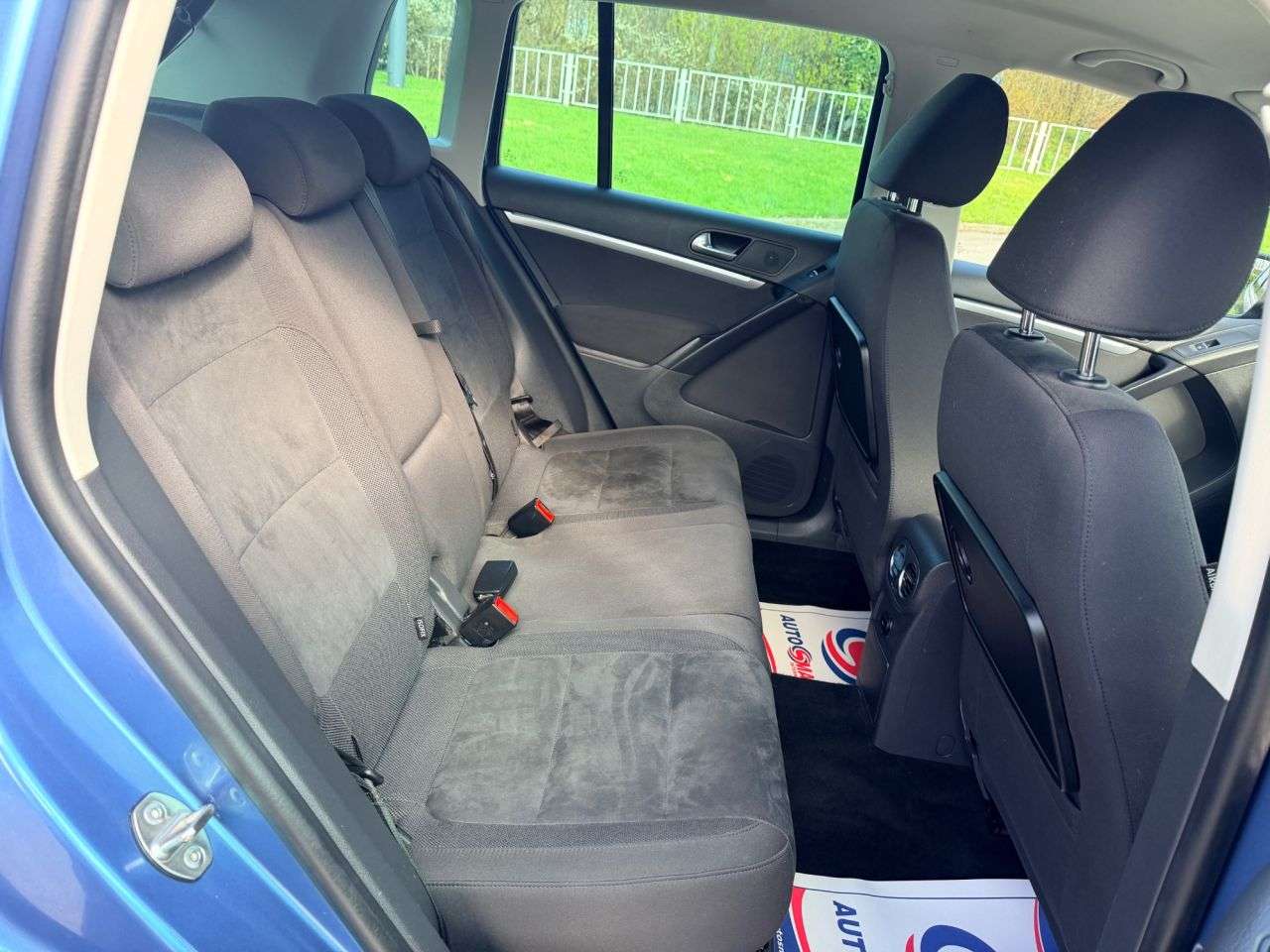 2014 VOLKSWAGEN TIGUAN 2014 VOLKSWAGEN TIGUAN