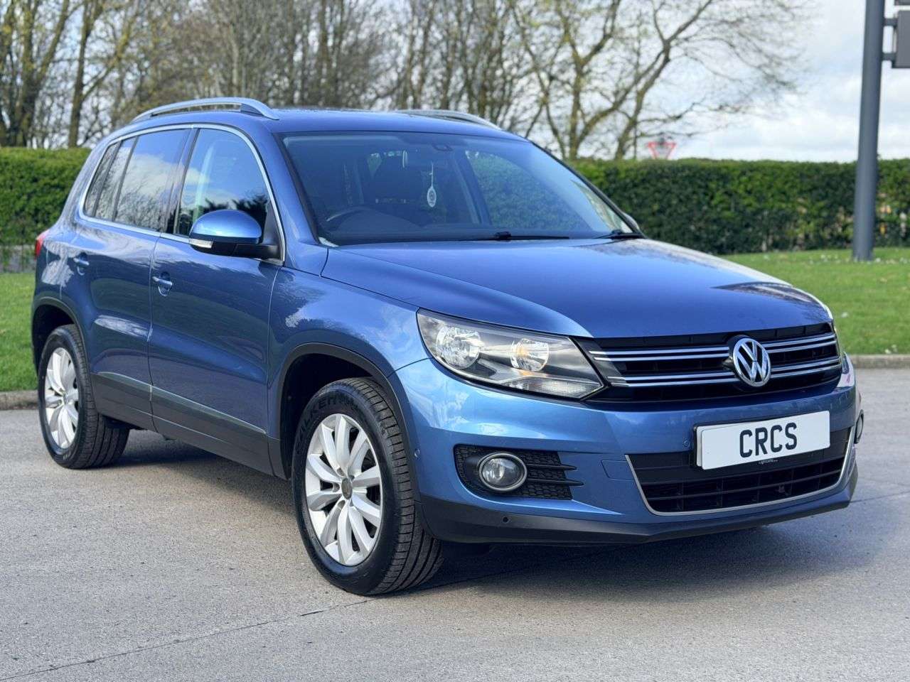 A 2014 VOLKSWAGEN TIGUAN 2.0 TDI BlueMotion Tech Match SUV 5dr Diesel Manual 4WD Euro 5 (s/s) (140 p A 2014 VOLKSWAGEN TIGUAN 2.0 TDI BlueMotion Tech Match SUV 5dr Diesel Manual 4WD Euro 5 (s/s) (140 p