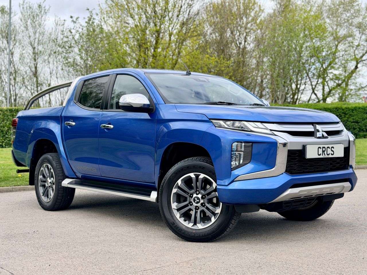 A 2019 MITSUBISHI L200 2.2 DI-D DC Warrior Pickup Double Cab 4dr Diesel Manual 4WD Euro 6 (s/s) (1 A 2019 MITSUBISHI L200 2.2 DI-D DC Warrior Pickup Double Cab 4dr Diesel Manual 4WD Euro 6 (s/s) (1