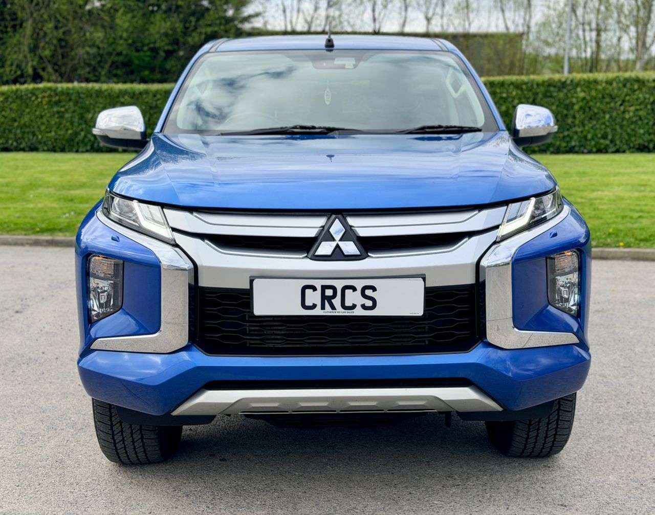 A 2019 MITSUBISHI L200 2.2 DI-D DC Warrior Pickup Double Cab 4dr Diesel Manual 4WD Euro 6 (s/s) (1 A 2019 MITSUBISHI L200 2.2 DI-D DC Warrior Pickup Double Cab 4dr Diesel Manual 4WD Euro 6 (s/s) (1