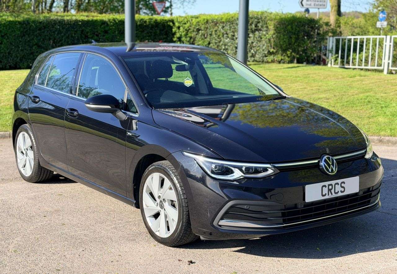 A 2017 VOLKSWAGEN GOLF 2.0 TDI Style Hatchback 5dr Diesel Manual Euro 6 (s/s) (115 ps) 6 SPEED GEA A 2017 VOLKSWAGEN GOLF 2.0 TDI Style Hatchback 5dr Diesel Manual Euro 6 (s/s) (115 ps) 6 SPEED GEA