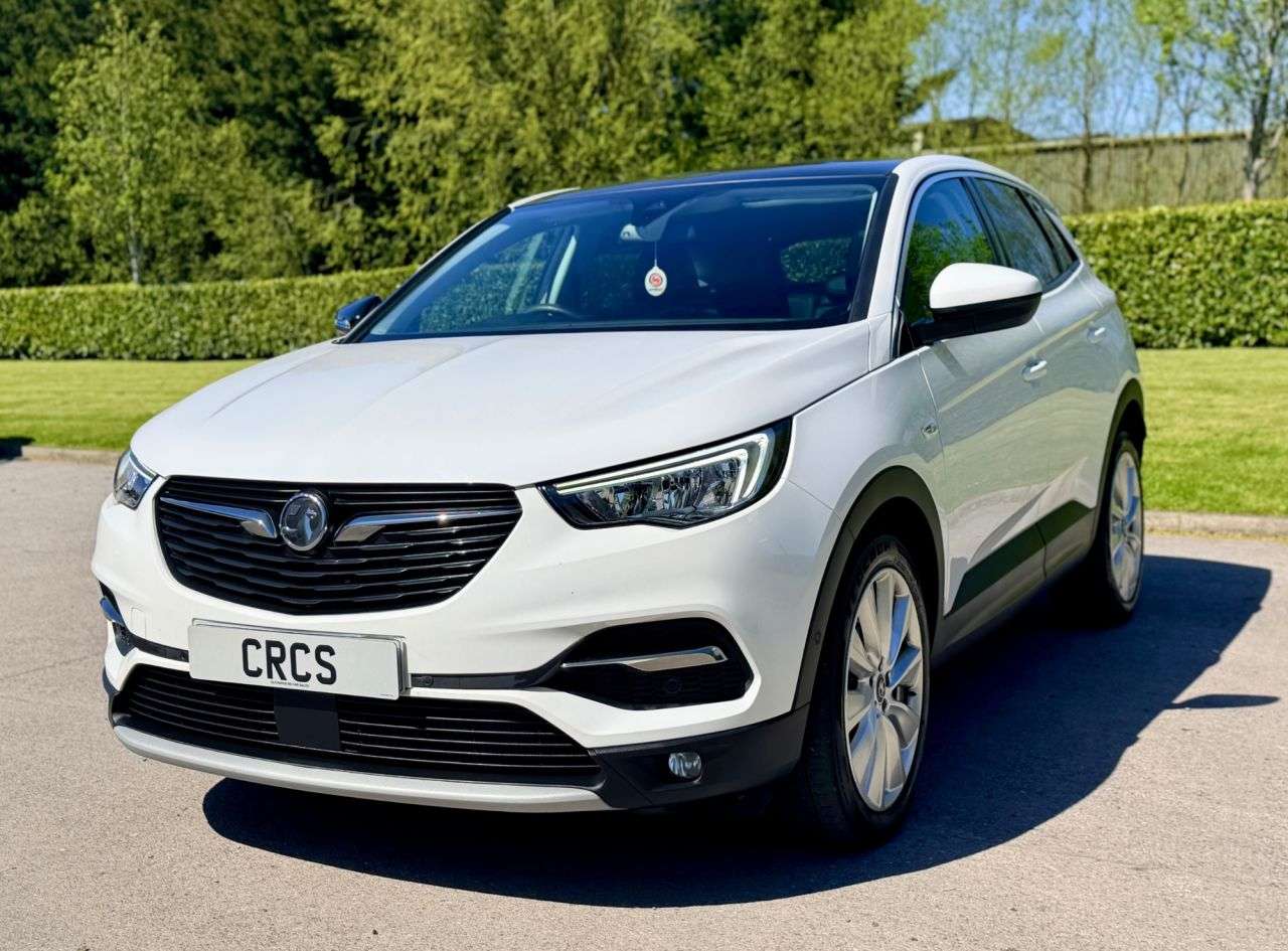 A 2020 VAUXHALL GRANDLAND X 1.2 Turbo Elite Nav SUV 5dr Petrol Manual 6Spd Euro 6 (s/s) (130 ps) HEATED A 2020 VAUXHALL GRANDLAND X 1.2 Turbo Elite Nav SUV 5dr Petrol Manual 6Spd Euro 6 (s/s) (130 ps) HEATED