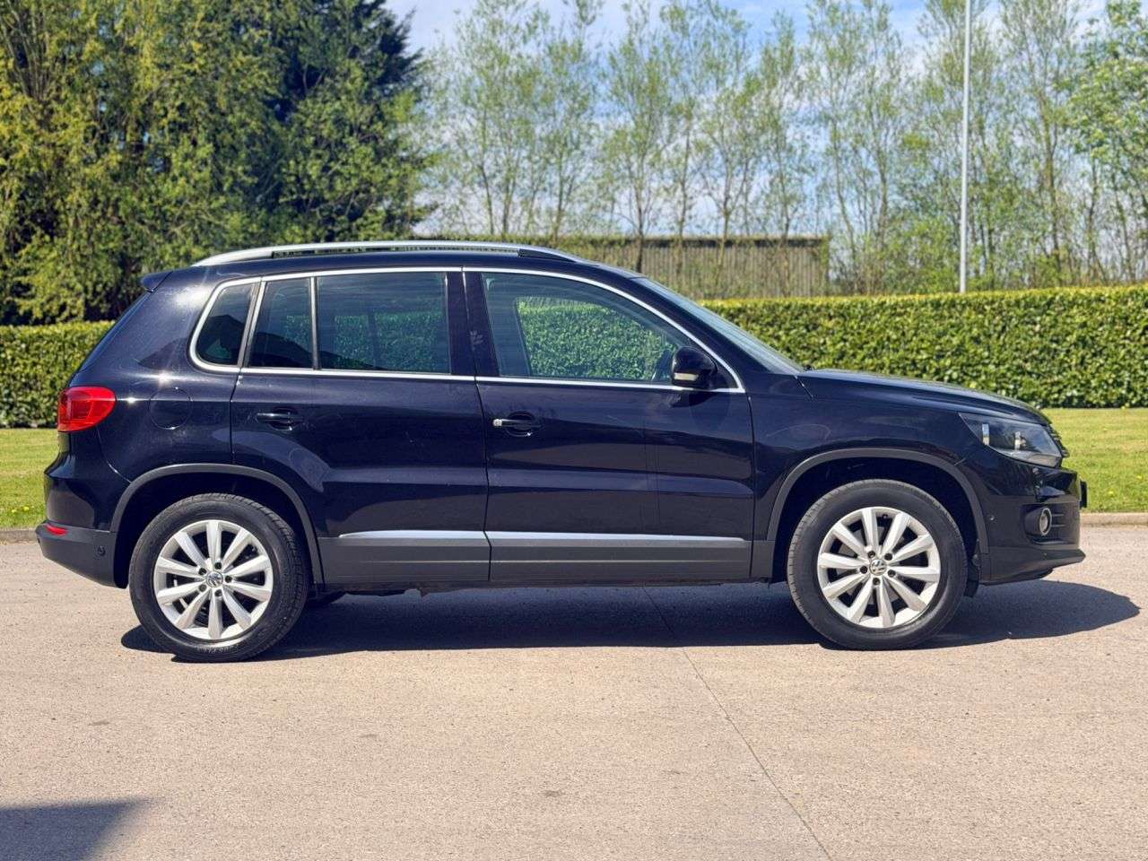2015 VOLKSWAGEN TIGUAN 2015 VOLKSWAGEN TIGUAN