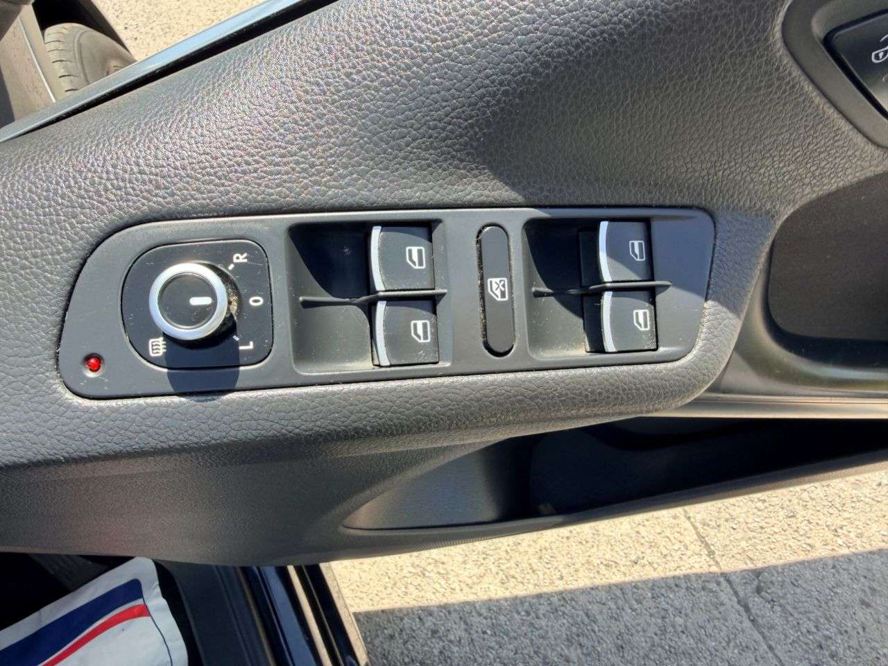 2015 VOLKSWAGEN TIGUAN 2015 VOLKSWAGEN TIGUAN