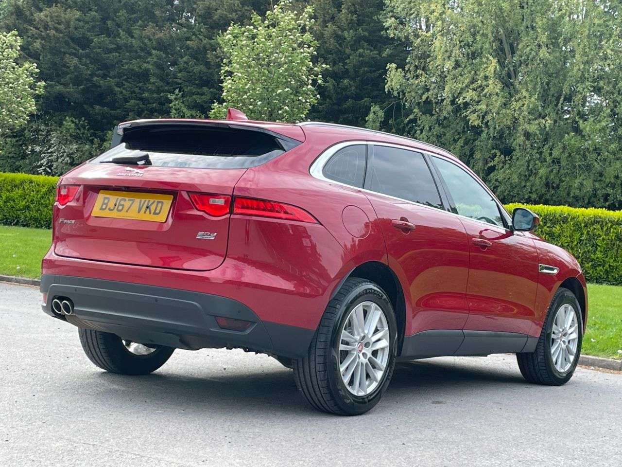 2018 JAGUAR F-PACE 2018 JAGUAR F-PACE