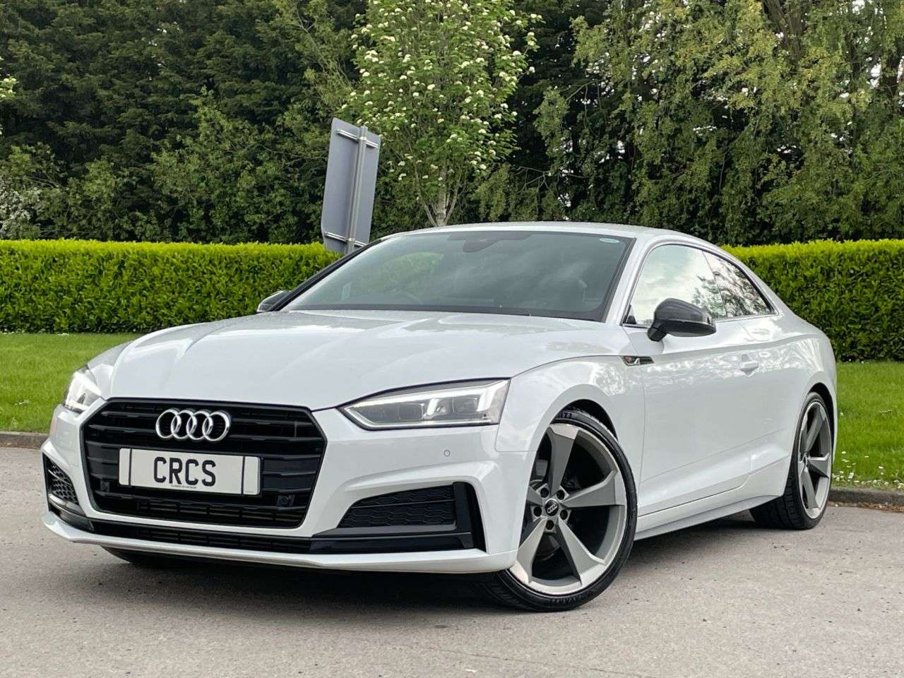 A 2019 AUDI A5 2.0 TFSI 40 Black Edition Coupe 2dr Petrol S Tronic Euro 6 (s/s) (190 ps) P A 2019 AUDI A5 2.0 TFSI 40 Black Edition Coupe 2dr Petrol S Tronic Euro 6 (s/s) (190 ps) P