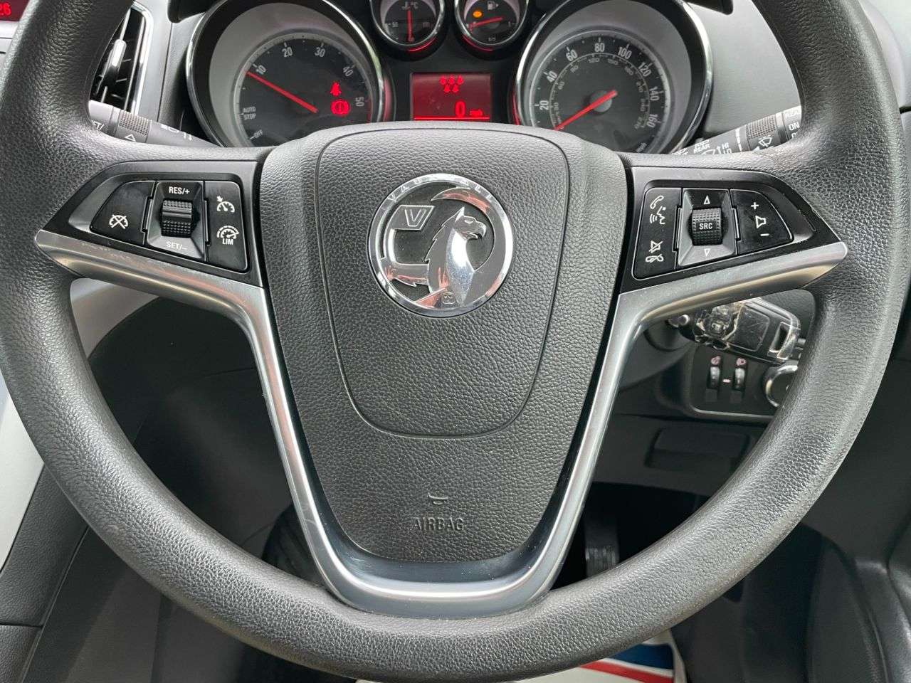 2016 VAUXHALL ZAFIRA TOURER 2016 VAUXHALL ZAFIRA TOURER