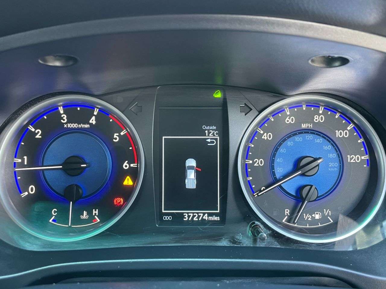 2016 TOYOTA HI-LUX 2016 TOYOTA HI-LUX