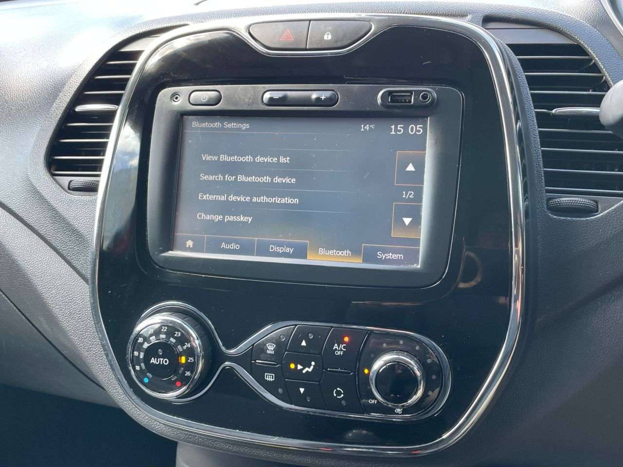 2017 RENAULT CAPTUR 2017 RENAULT CAPTUR