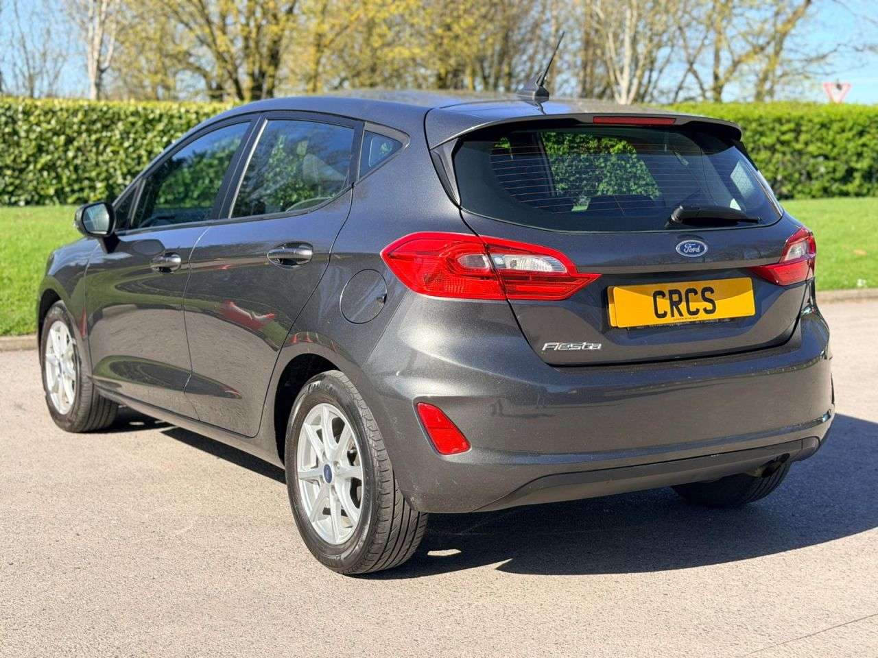 A 2018 FORD FIESTA 1.1 Ti-VCT Zetec Hatchback 5dr Petrol Manual Euro 6 (s/s) (85 ps) CHOICES O A 2018 FORD FIESTA 1.1 Ti-VCT Zetec Hatchback 5dr Petrol Manual Euro 6 (s/s) (85 ps) CHOICES O