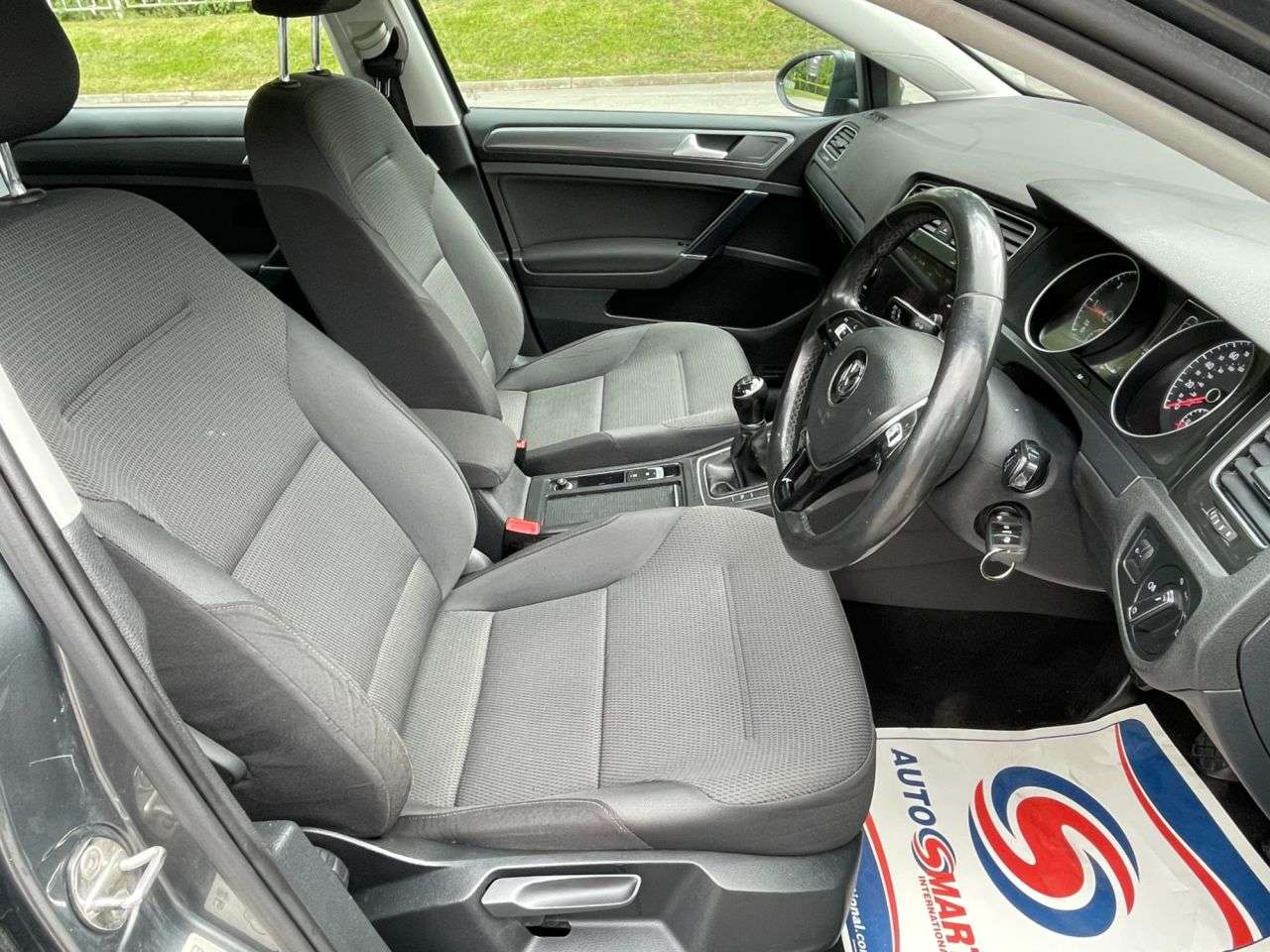 2017 VOLKSWAGEN GOLF 2017 VOLKSWAGEN GOLF