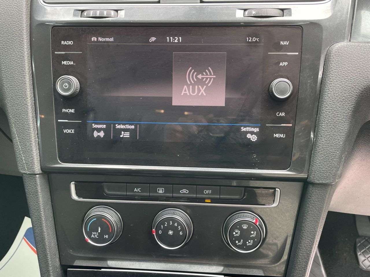 2017 VOLKSWAGEN GOLF 2017 VOLKSWAGEN GOLF