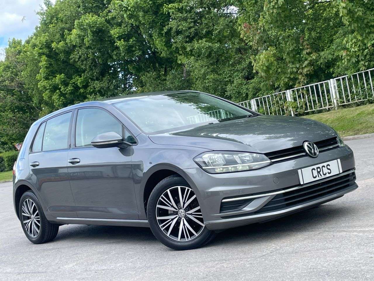 2017 VOLKSWAGEN GOLF 2017 VOLKSWAGEN GOLF