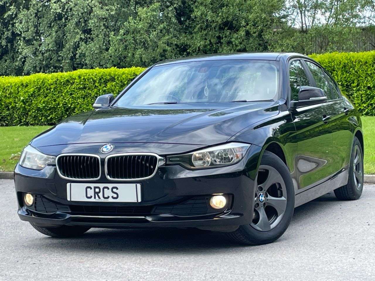A 2014 BMW 3 SERIES 2.0 320d ED EfficientDynamics Saloon 4dr Diesel Manual Euro 5 (s/s) (163 ps A 2014 BMW 3 SERIES 2.0 320d ED EfficientDynamics Saloon 4dr Diesel Manual Euro 5 (s/s) (163 ps
