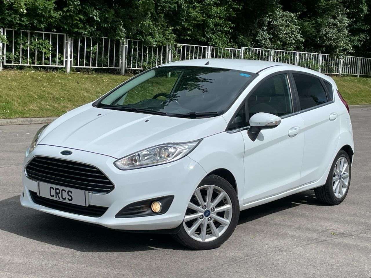A 2015 FORD FIESTA 1.0T EcoBoost Titanium Hatchback 5dr Petrol Manual Euro 6 (s/s) (100 ps) ID A 2015 FORD FIESTA 1.0T EcoBoost Titanium Hatchback 5dr Petrol Manual Euro 6 (s/s) (100 ps) ID