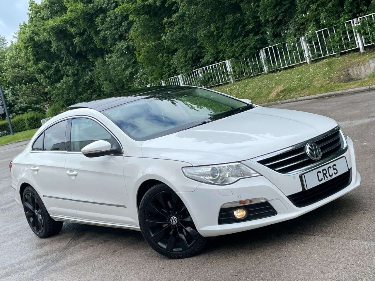 A 2011 VOLKSWAGEN CC 2.0 TDI BlueMotion Tech GT Saloon 4dr Diesel DSG Euro 5 (s/s) (5 Seat) (140 A 2011 VOLKSWAGEN CC 2.0 TDI BlueMotion Tech GT Saloon 4dr Diesel DSG Euro 5 (s/s) (5 Seat) (140