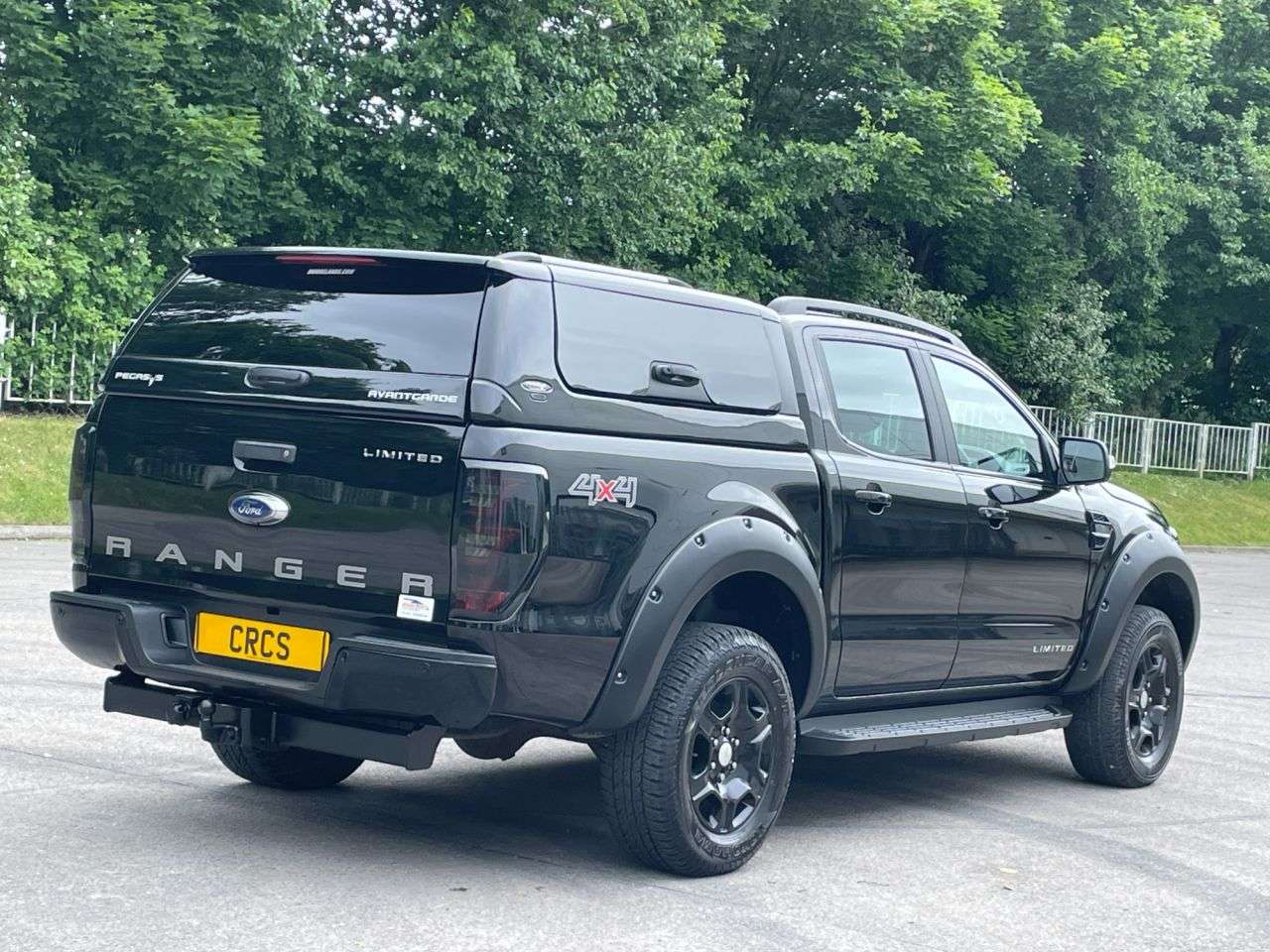 A 2018 FORD RANGER 2.2 TDCi Black Edition Pickup Double Cab 4dr Diesel Auto 4WD Euro 6 (160 ps A 2018 FORD RANGER 2.2 TDCi Black Edition Pickup Double Cab 4dr Diesel Auto 4WD Euro 6 (160 ps