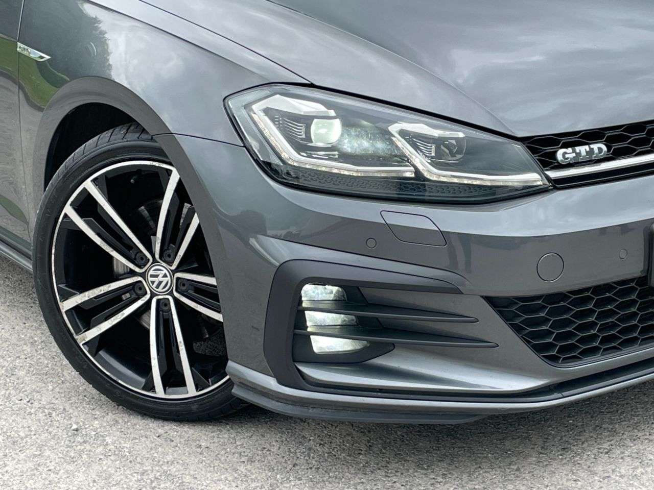 2017 VOLKSWAGEN GOLF 2017 VOLKSWAGEN GOLF