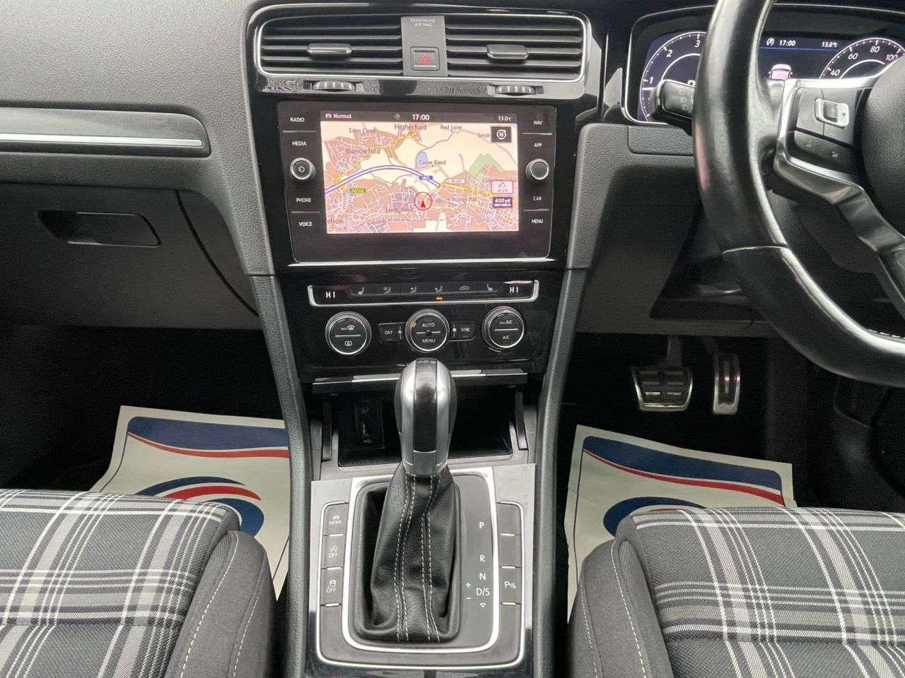 2017 VOLKSWAGEN GOLF 2017 VOLKSWAGEN GOLF