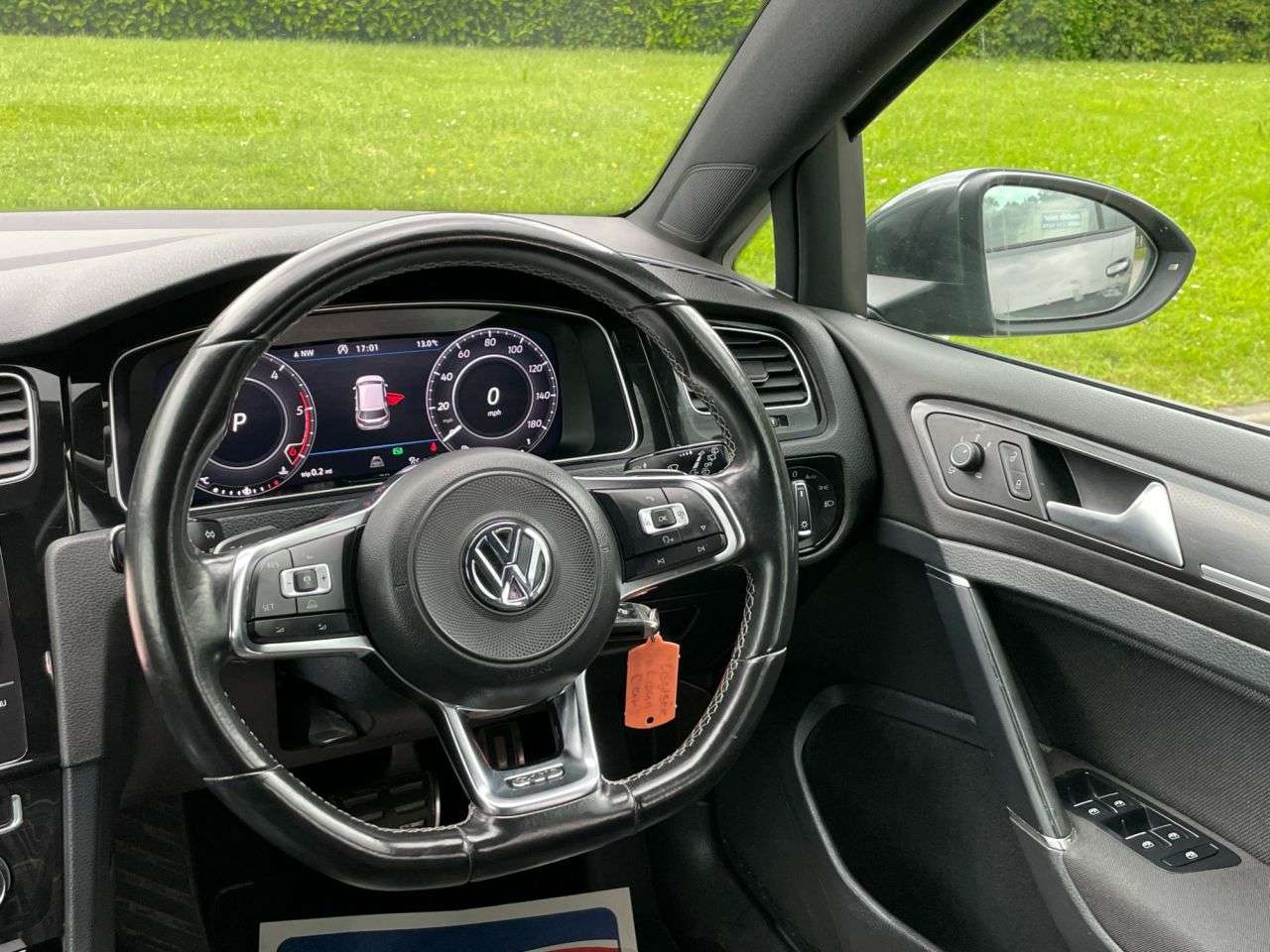 2017 VOLKSWAGEN GOLF 2017 VOLKSWAGEN GOLF