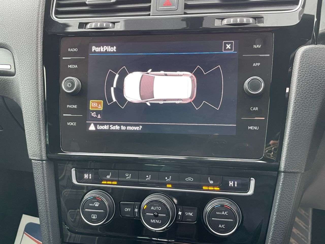 2017 VOLKSWAGEN GOLF 2017 VOLKSWAGEN GOLF