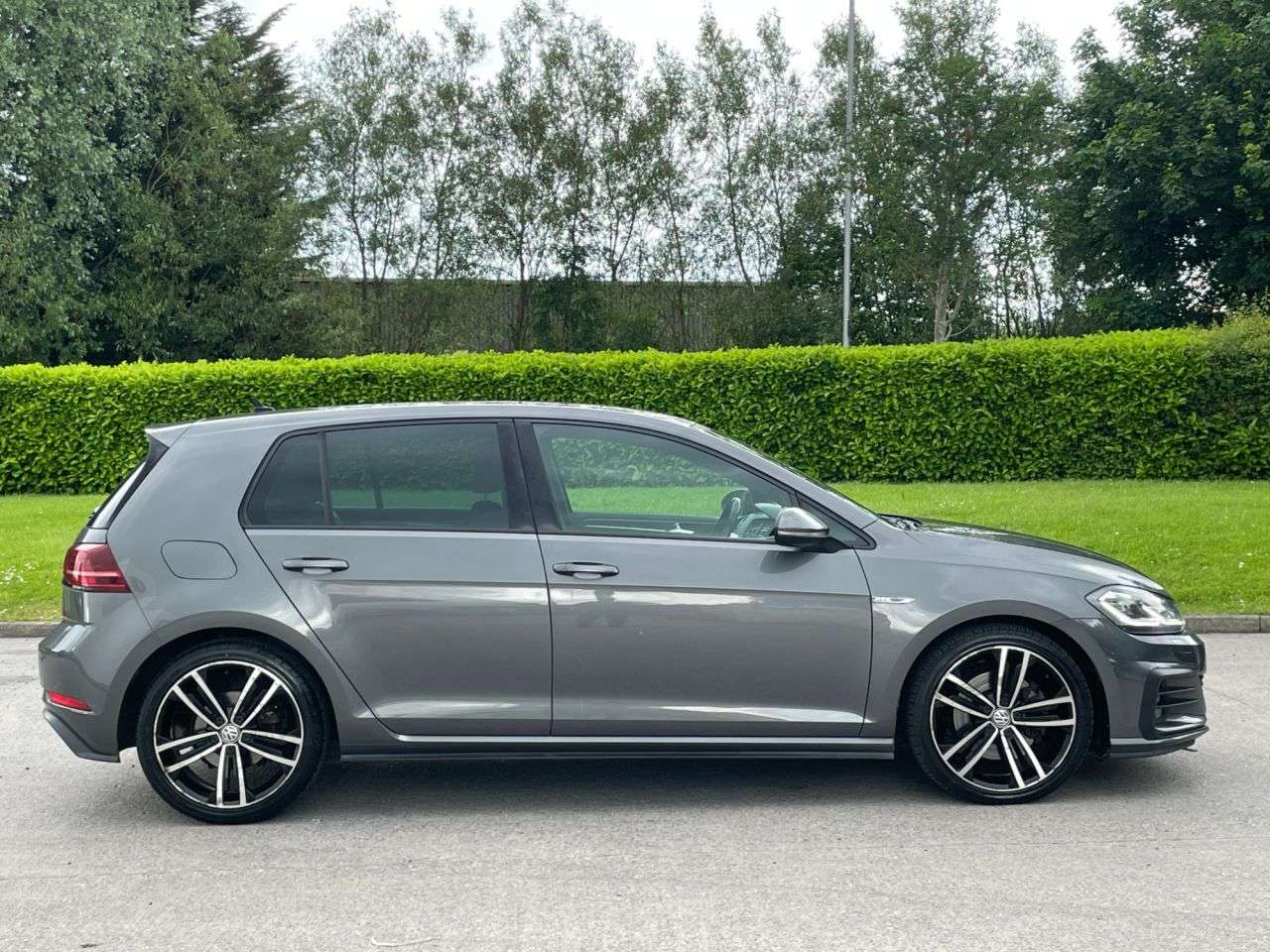 2017 VOLKSWAGEN GOLF 2017 VOLKSWAGEN GOLF