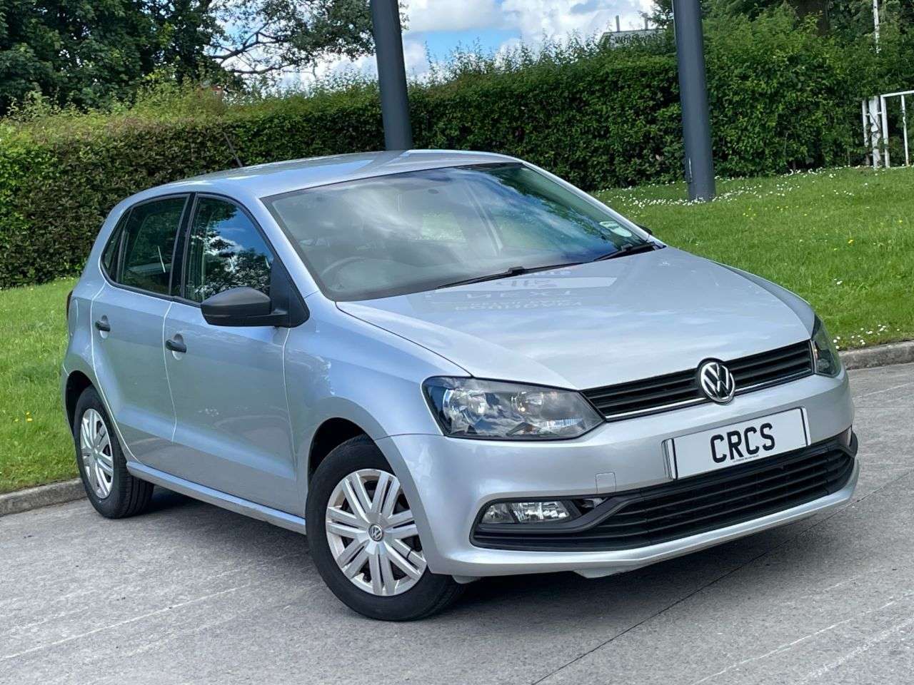 A 2014 VOLKSWAGEN POLO 1.0 BlueMotion Tech S Hatchback 5dr Petrol Manual Euro 6 (s/s) (A/C) (60 ps A 2014 VOLKSWAGEN POLO 1.0 BlueMotion Tech S Hatchback 5dr Petrol Manual Euro 6 (s/s) (A/C) (60 ps